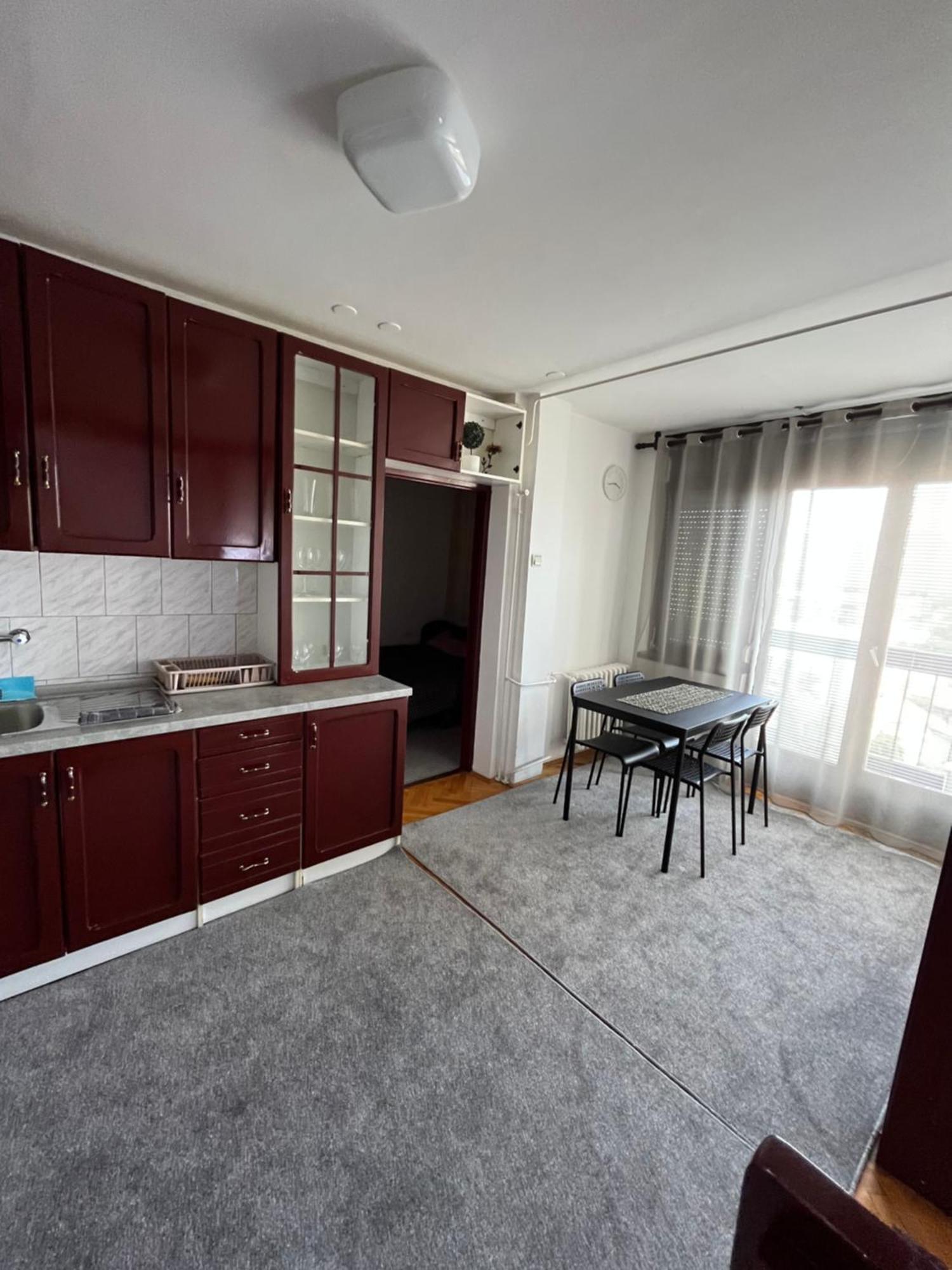 Devetka Apartment Pirot Ngoại thất bức ảnh